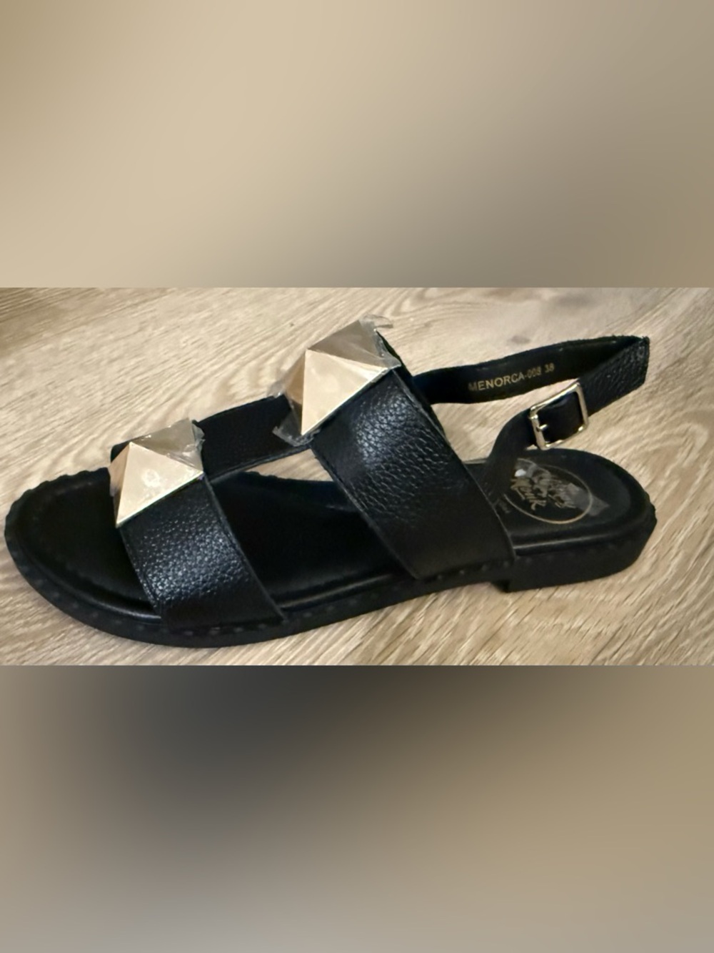 Trendy Leather T-Strap Sandals W/Pyramids Styled After Valentino Garavani NWT 38